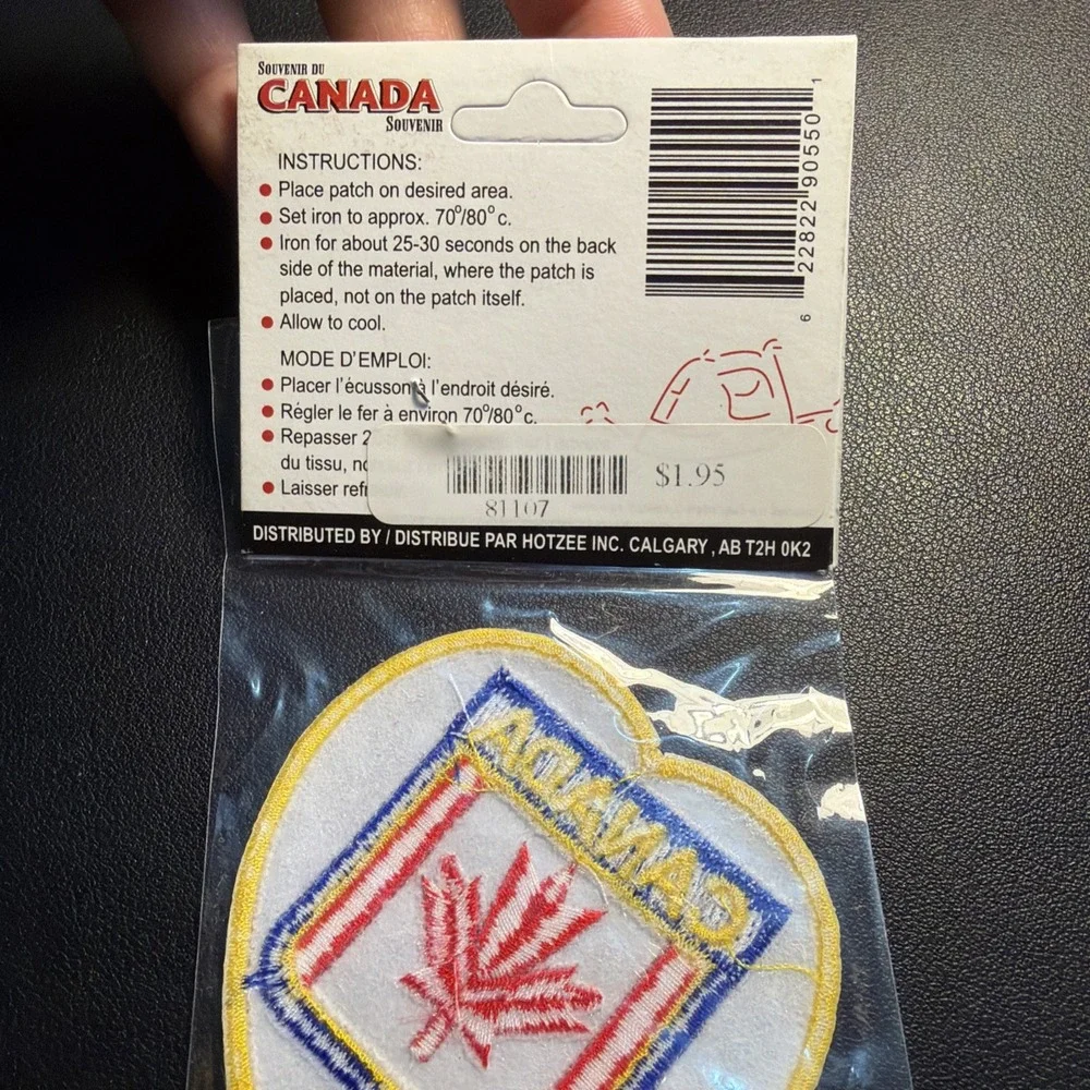 NIP Canada Canadian Travel Novelty Flag Souvenir Embroidered Patch Badge!